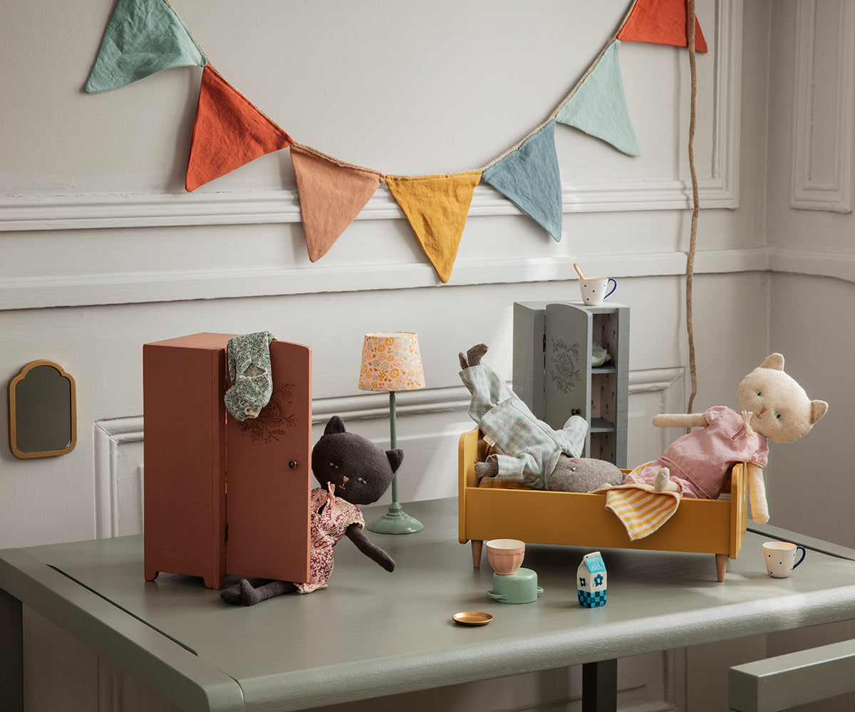 Miniatur Schrank -Grau/Minze von Maileg