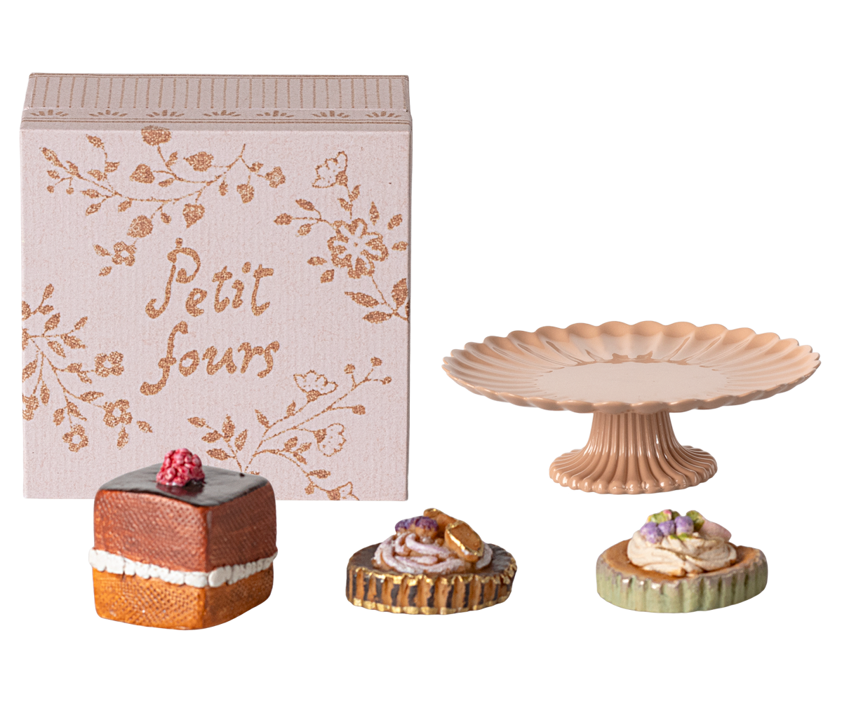 Kuchen und Tortenständer, Mini von Maileg