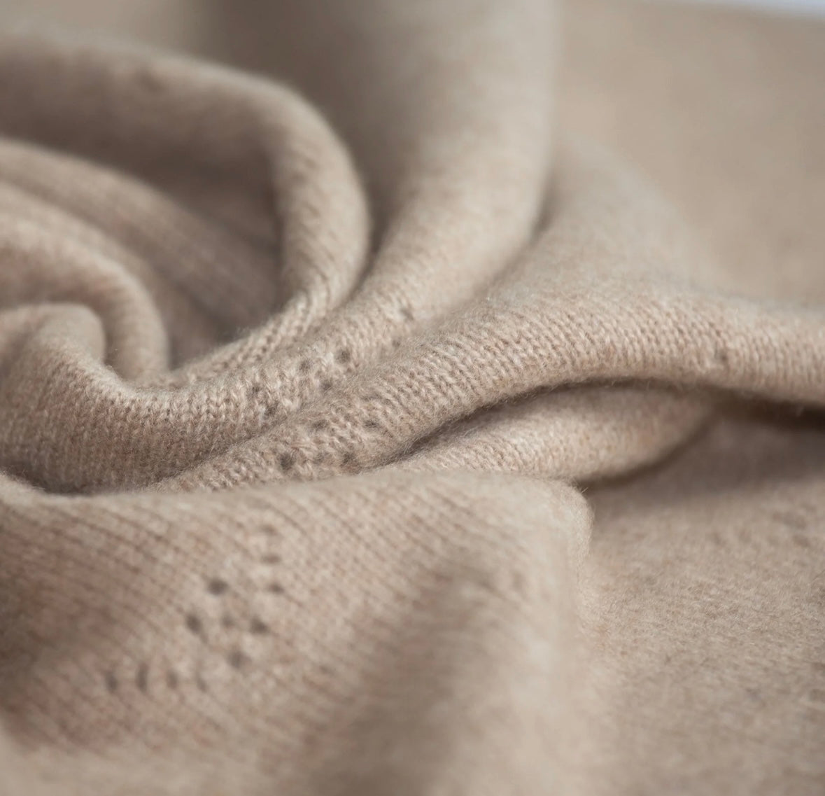 Babydecke Lee aus Kaschmir von Papa Lobster, Farbe: beige mélange