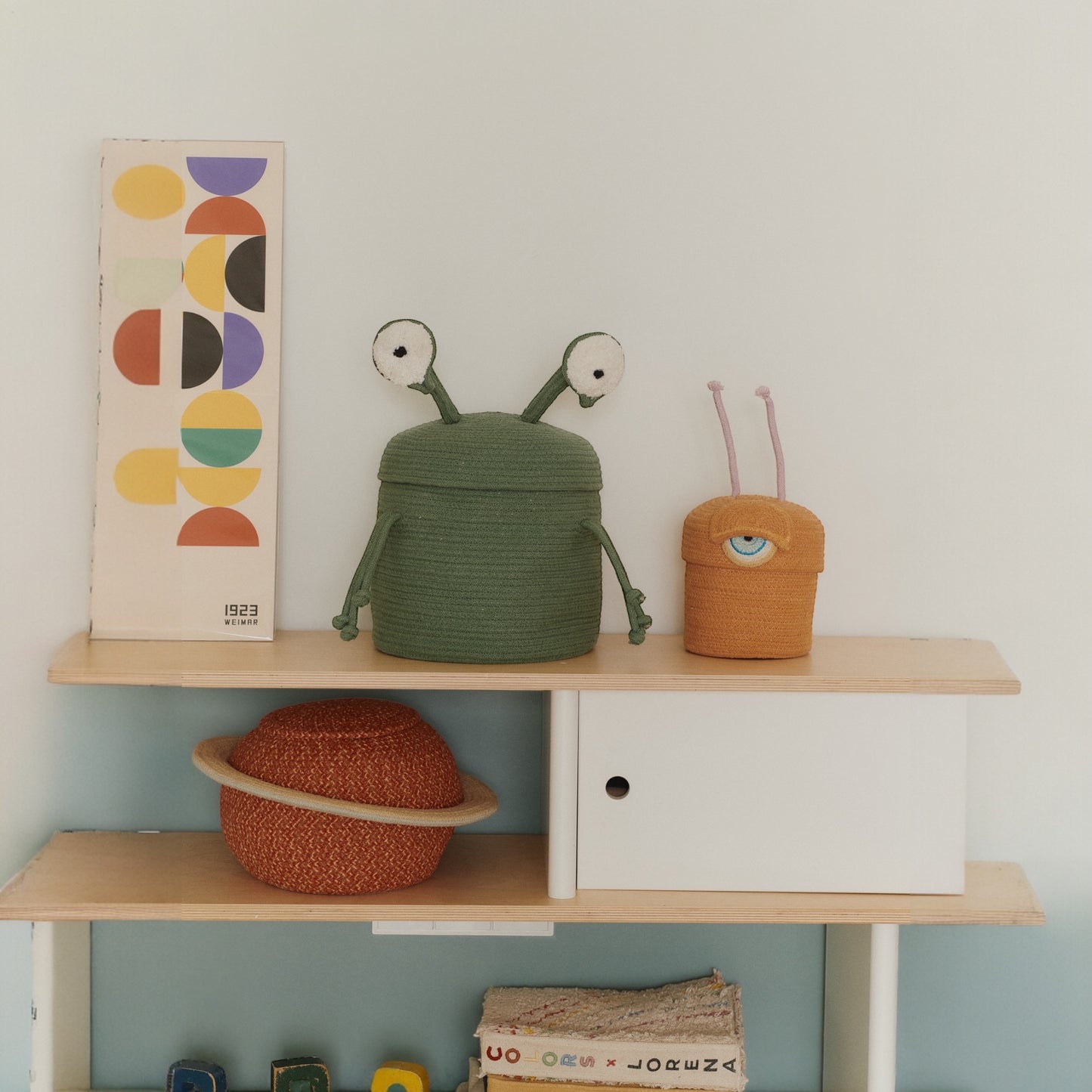 Mini Alien basket by Lorena Canals