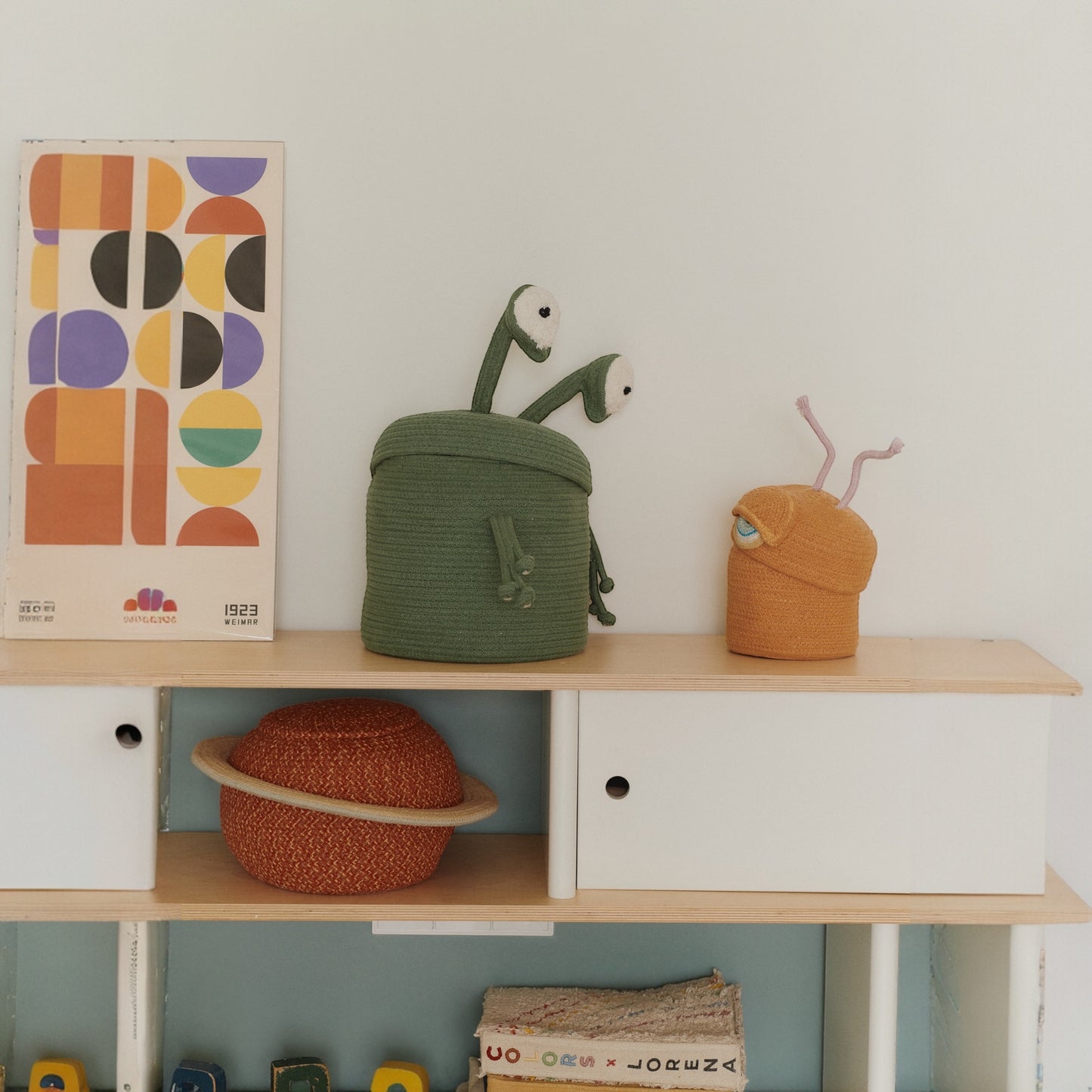 Mini Alien basket by Lorena Canals