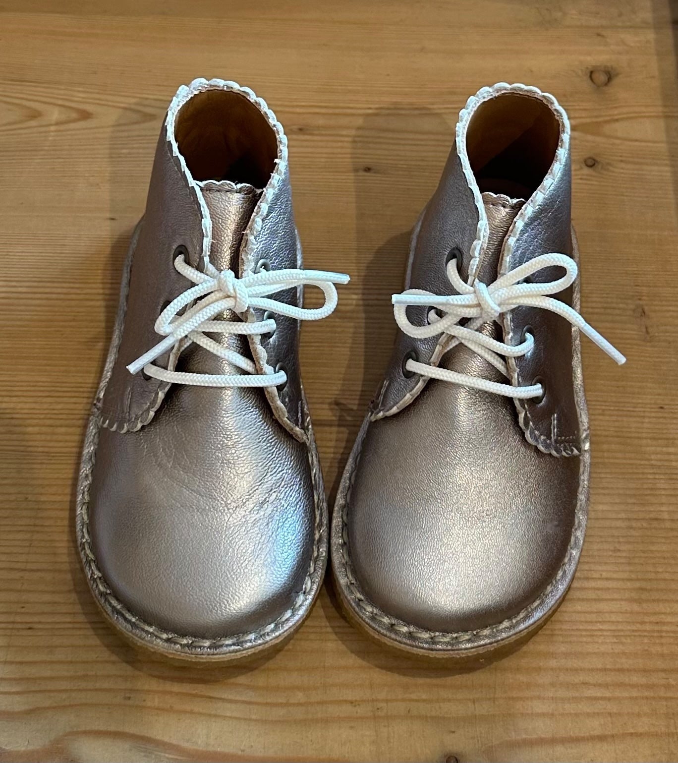 Two con me by Pépé Schuhe, Gr. 22-26, Farbe: perlmutt