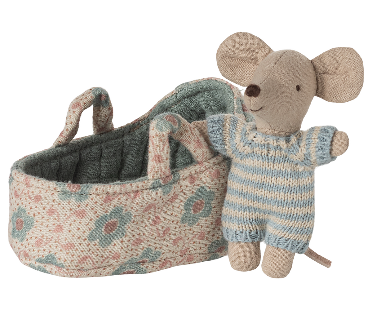 Babymaus in Tragetasche Blau von Maileg